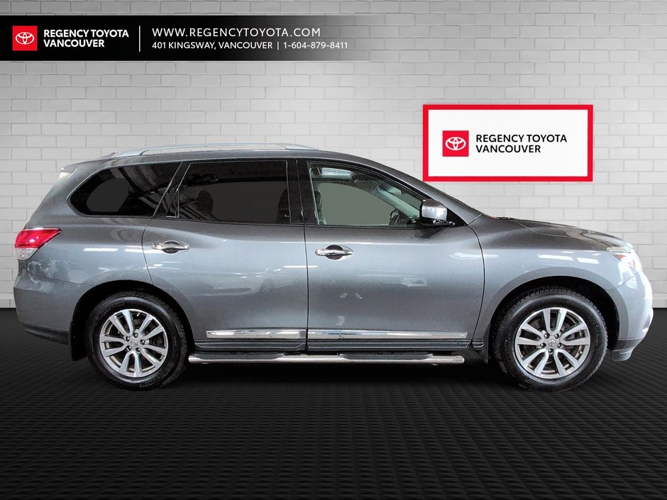 2016 Nissan Pathfinder SL-8