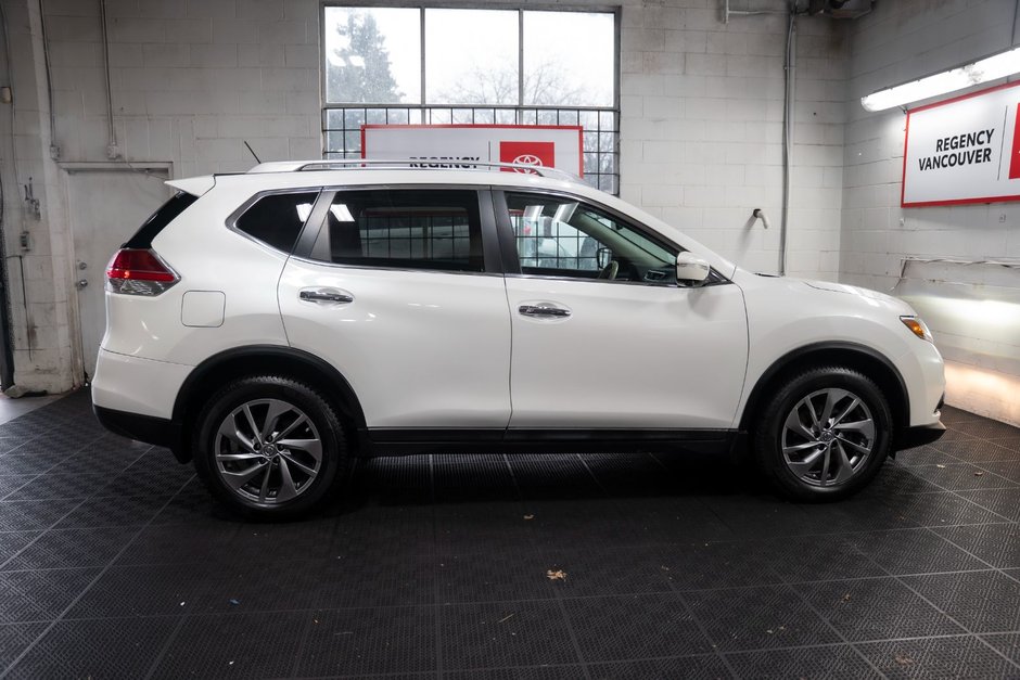 2015 Nissan Rogue S-6