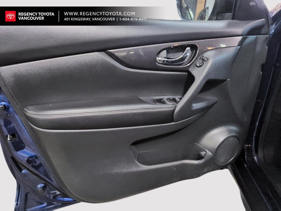 2019 Nissan Rogue S-10