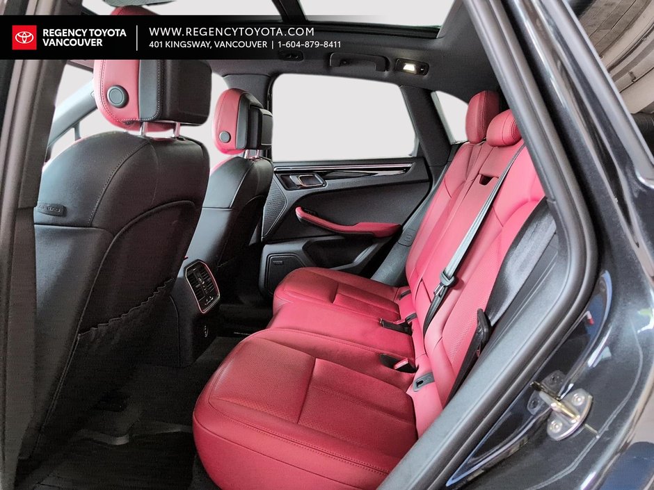 2023 Porsche MacanS S-20
