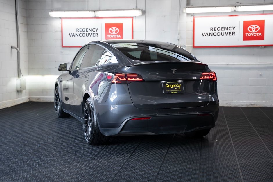 2022 Tesla Model Y PERFORMANCE-11