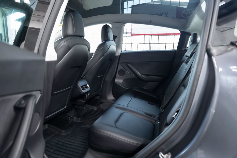 2022 Tesla Model Y PERFORMANCE-9