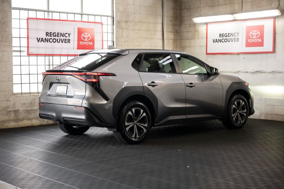 2023 Toyota BZ4X XLE STANDARD PACKAGE-13