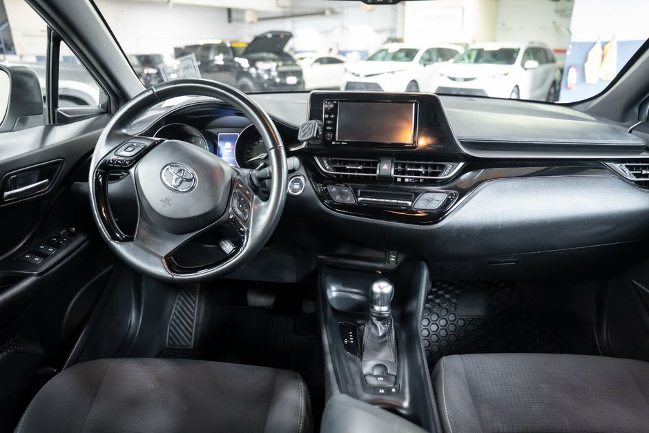 2018 Toyota C-HR XLE-3