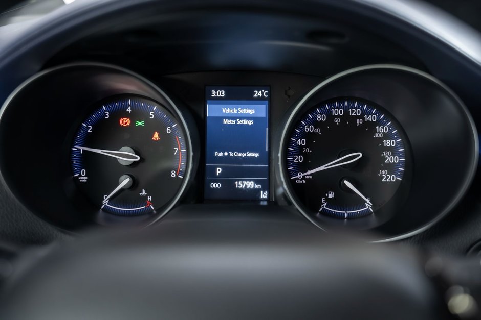 2022 Toyota C-HR XLE PREMIUM-4