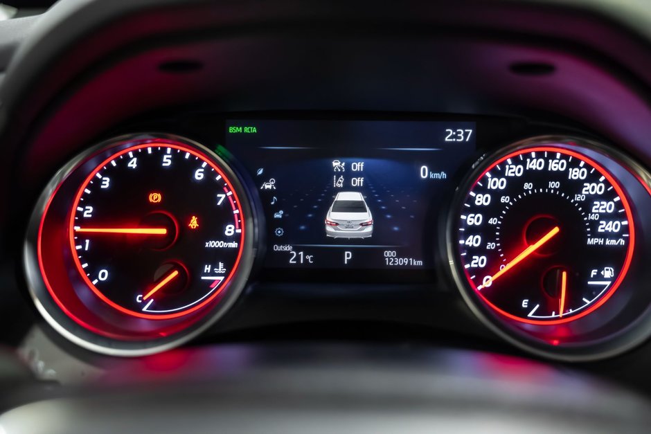 2020 Toyota Camry XSE-2