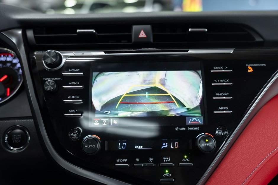 2020 Toyota Camry XSE-3