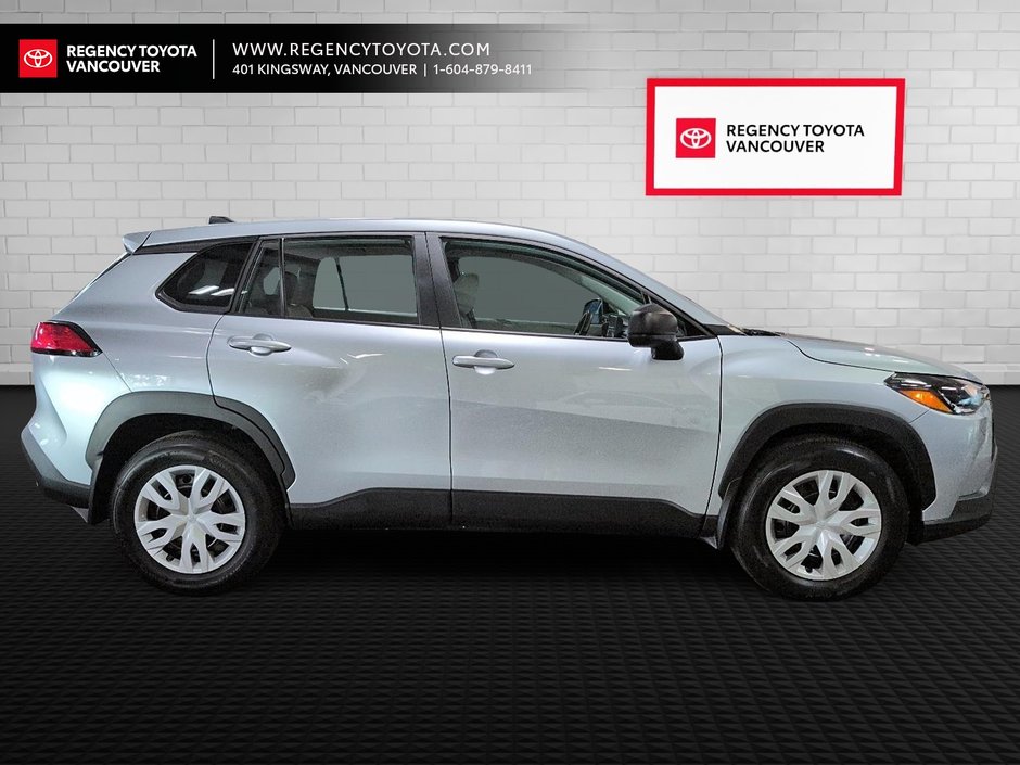 2025 Toyota Corolla Cross L AWD AAABGC-8