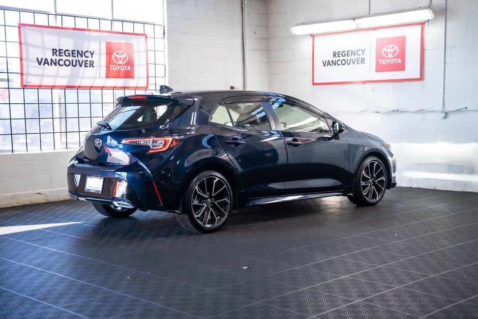 2021 Toyota Corolla HATCHBACK SE-14