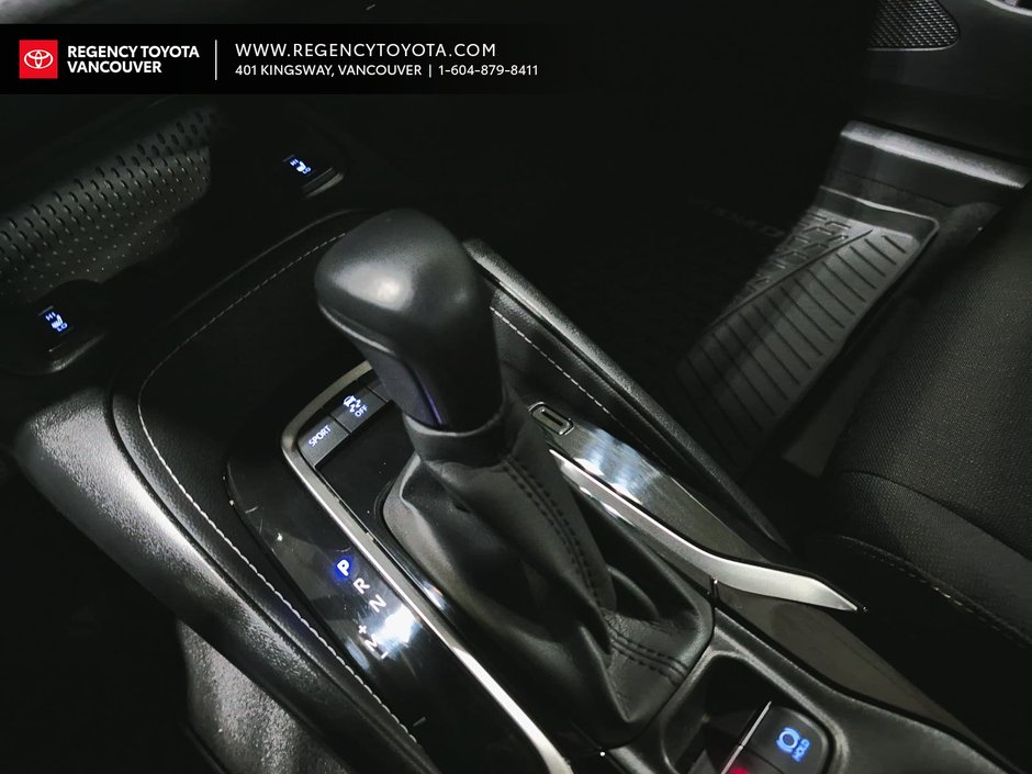 2022 Toyota Corolla Hatchback CVT-16