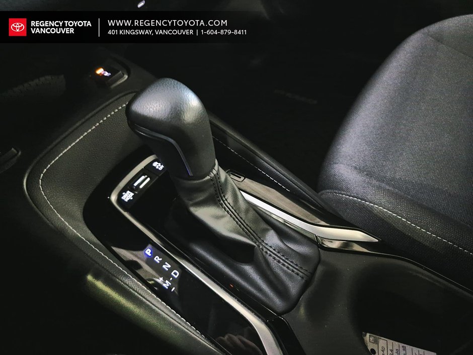 2024 Toyota Corolla Hatchback CVT-16