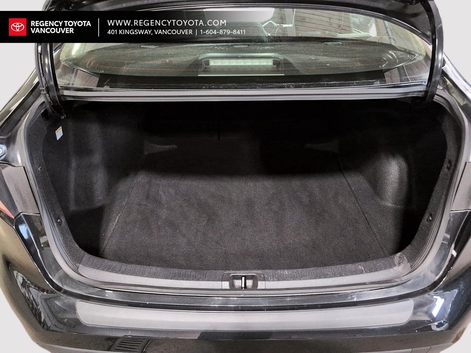 2022 Toyota Corolla Hybrid Premium Hybrid Premium Package-6