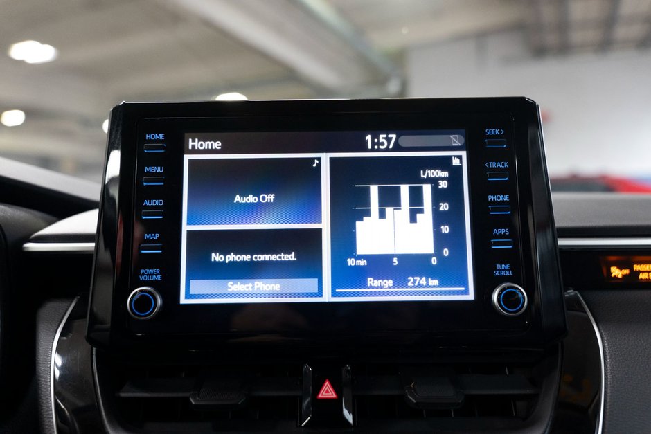 2022 Toyota Corolla LE CVT-11