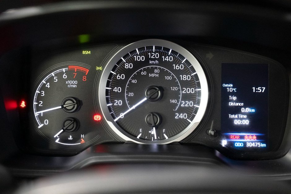 2022 Toyota Corolla LE CVT-12