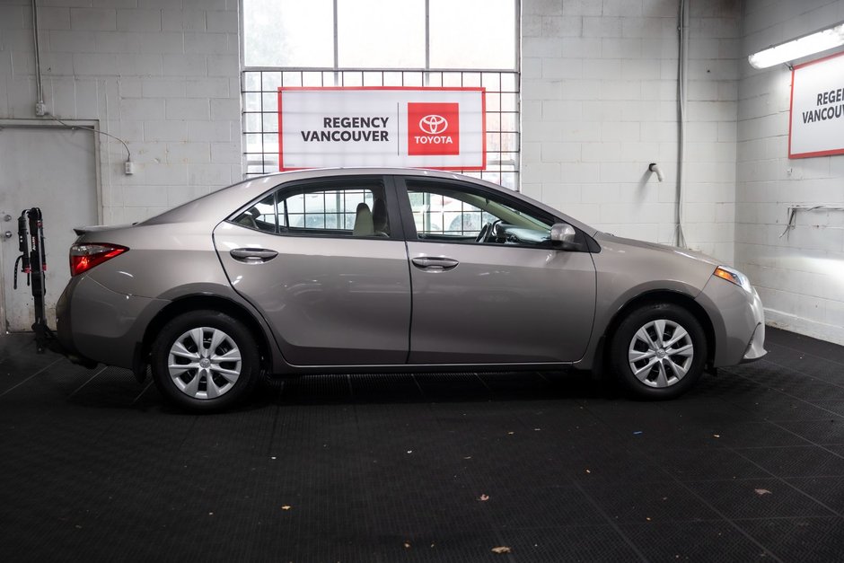 2014 Toyota Corolla-16