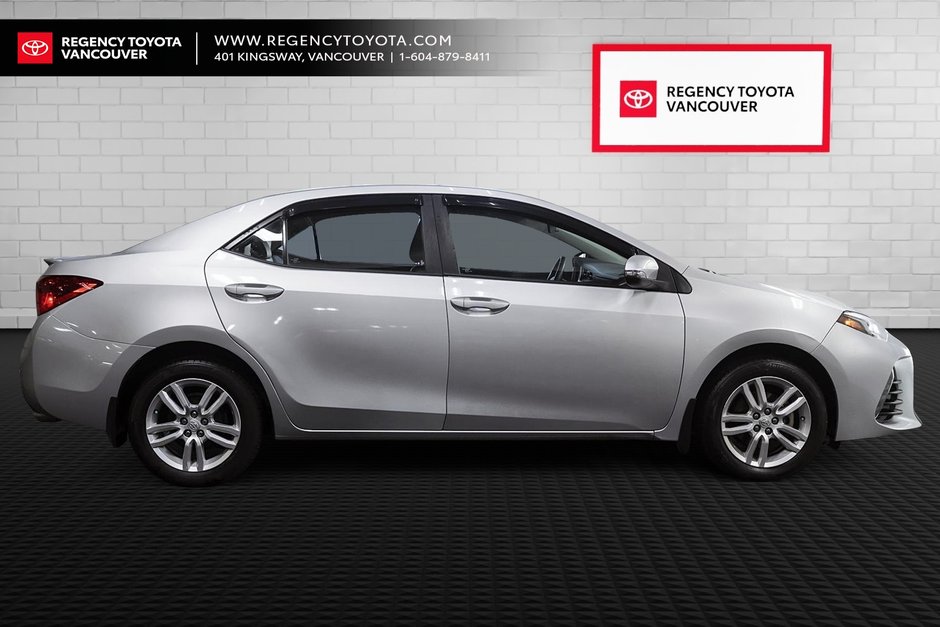 2018 Toyota Corolla-18