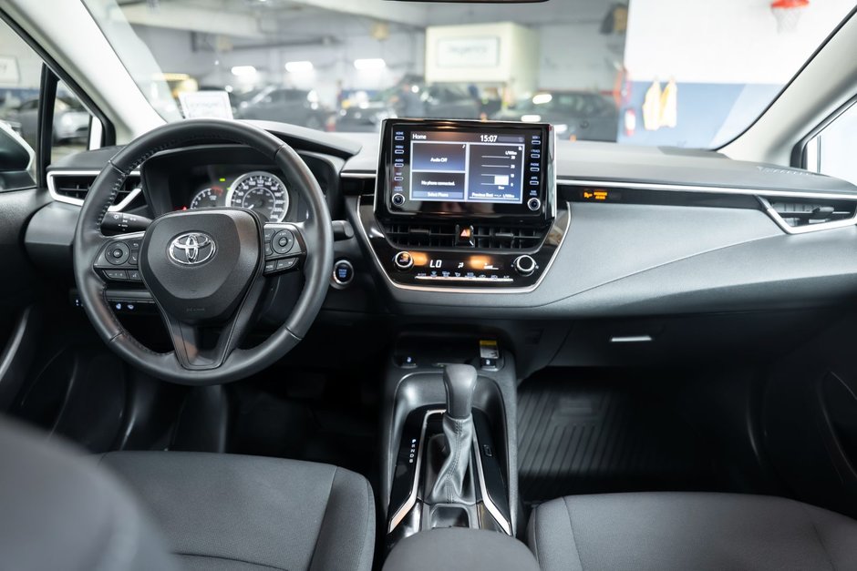 2021 Toyota Corolla LE UPGRADE PACKAGE-3
