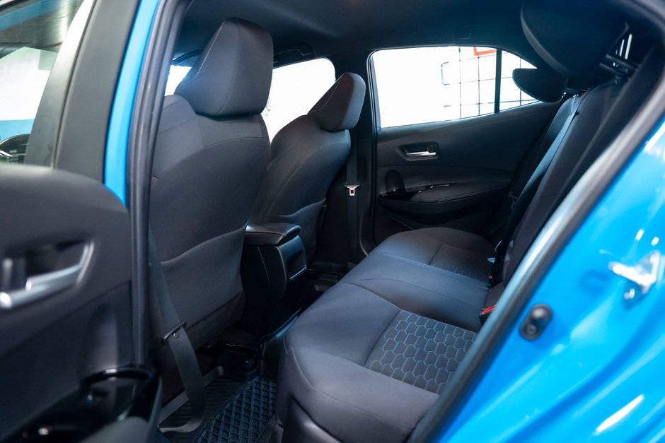 2022 Toyota Corolla HATCBACK-9