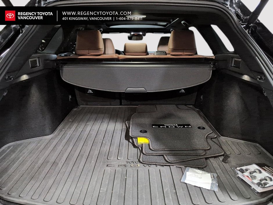 2025 Toyota Crown Signia Limited Limited-6