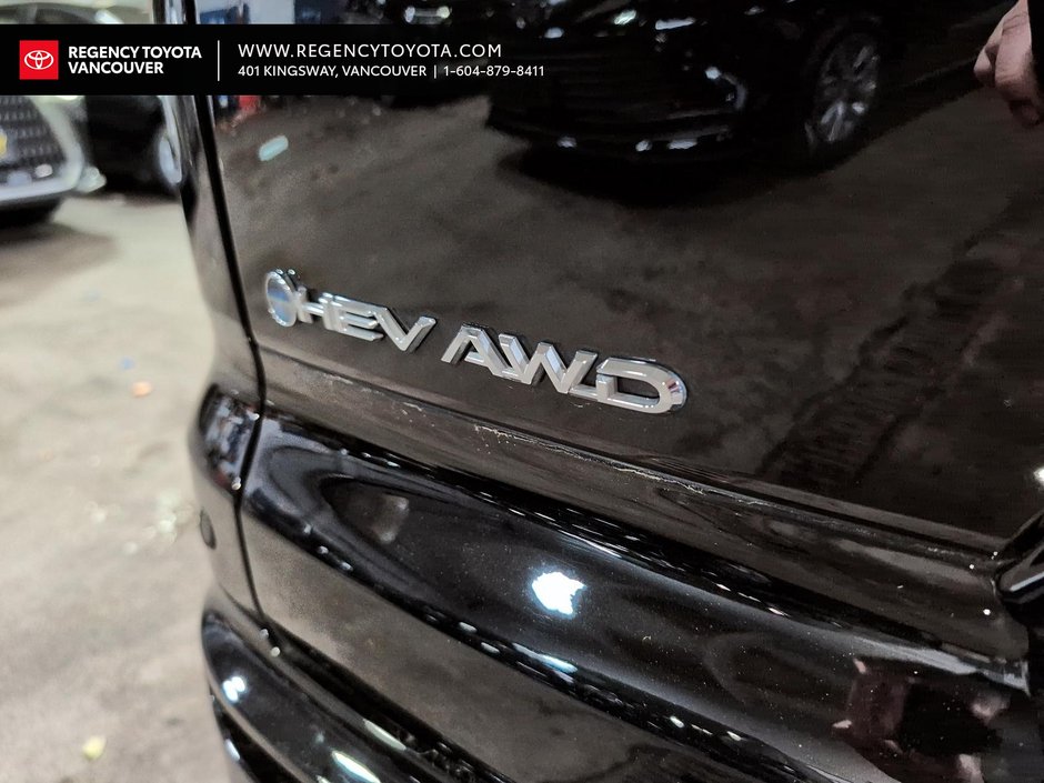 2025 Toyota Crown Signia Limited Limited-5