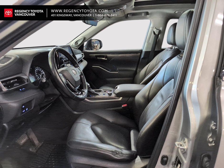 2021 Toyota Highlander Limited AWD Limited-12