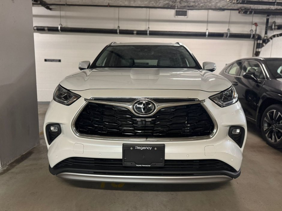 2022 Toyota Highlander PLATINUM-1