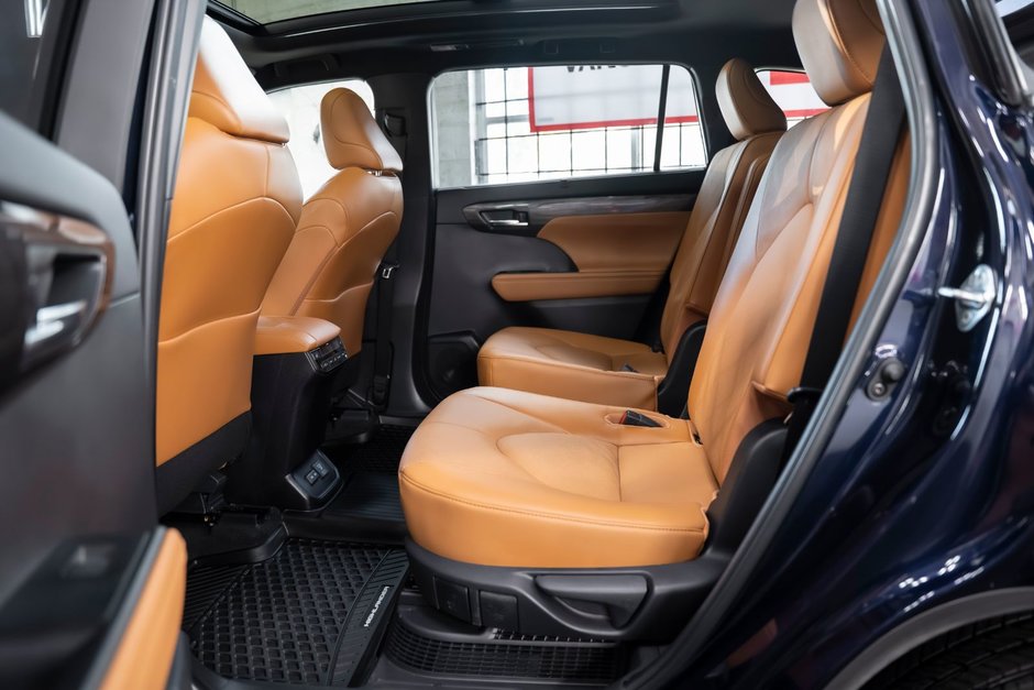 2023 Toyota Highlander Hybrid Platinum-9