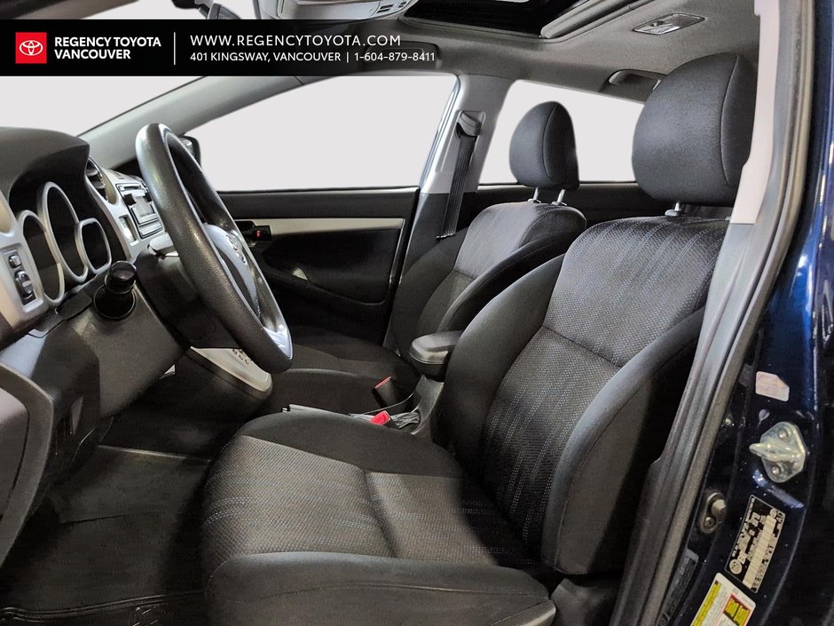 2014 Toyota Matrix-12