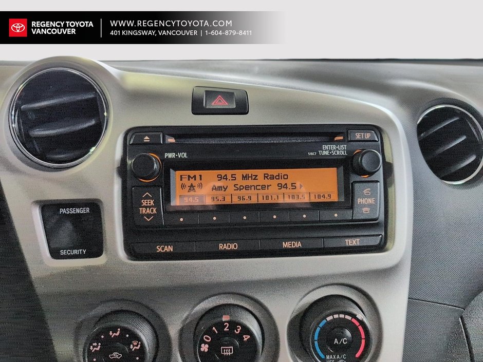 2014 Toyota Matrix-14