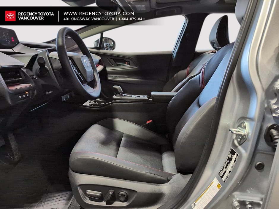 2026 Toyota Prius Plug-in Hybrid XSE ACABUC-12