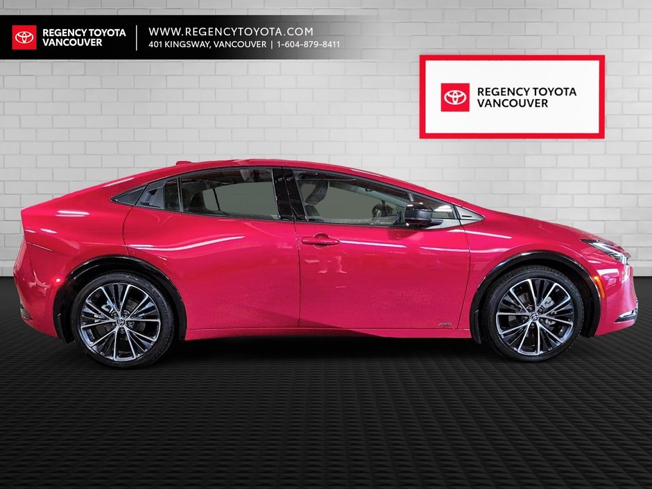 2024 Toyota Prius XLE AWD-8