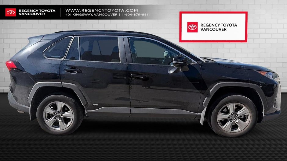 2022 Toyota RAV4 Hybrid LE AWD Hybrid LE-5