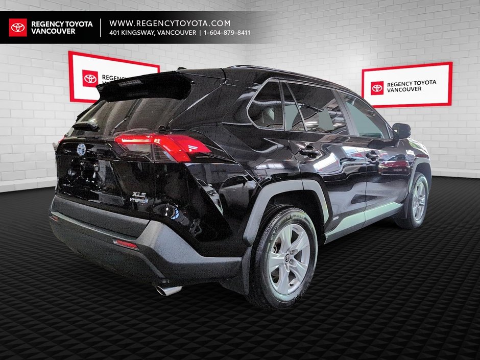 2021 Toyota RAV4 Hybrid XLE AWD-9