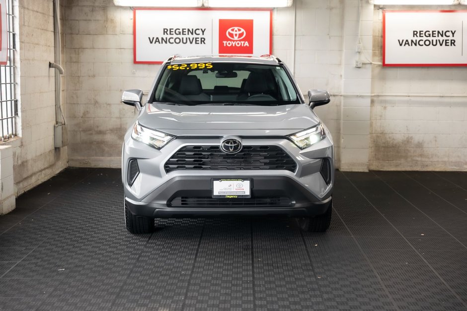 2025 Toyota RAV4 HYBRID XLE AWD-1