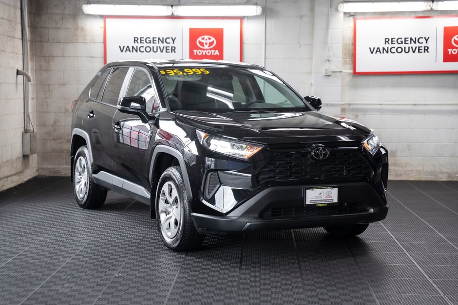 2022 Toyota RAV4 LE AWD-0