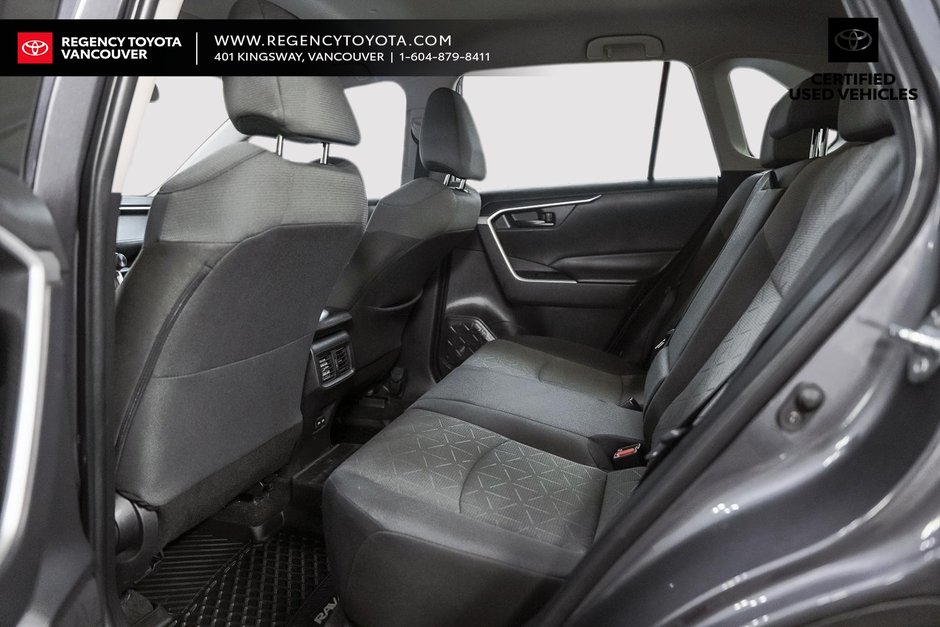 2022 Toyota RAV4 LE FWD LE-11