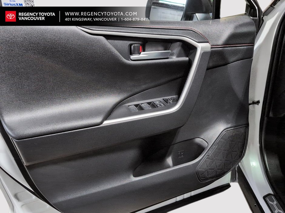 2023 Toyota RAV4 Plug-in Hybrid XSE AWD-10
