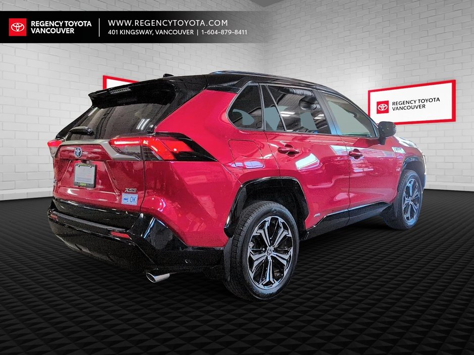 2024 Toyota RAV4 Prime XSE AWD-9