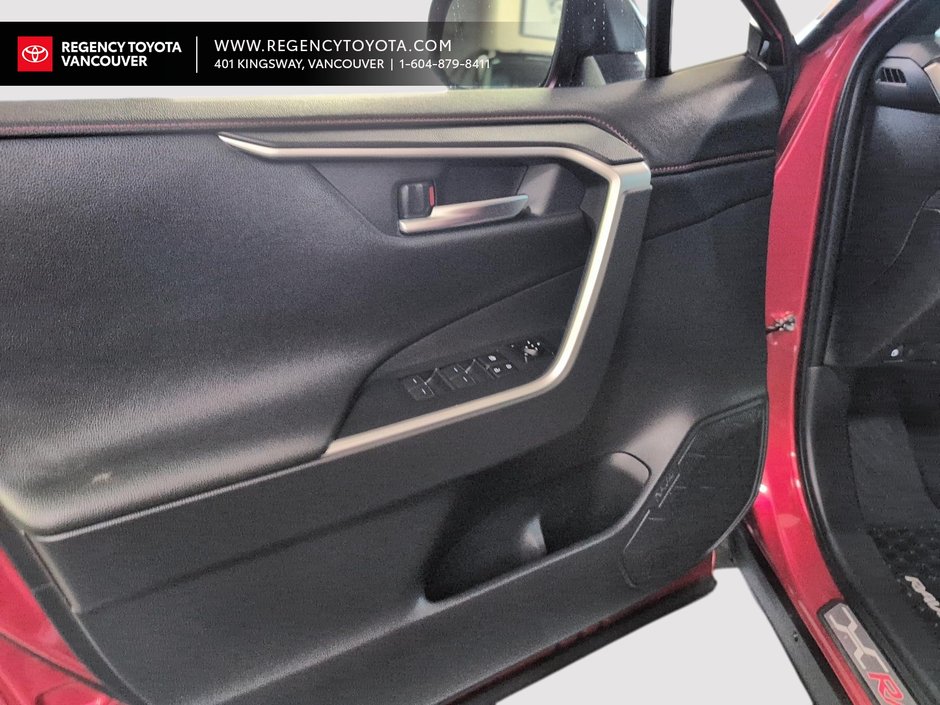 2024 Toyota RAV4 Prime XSE AWD-10