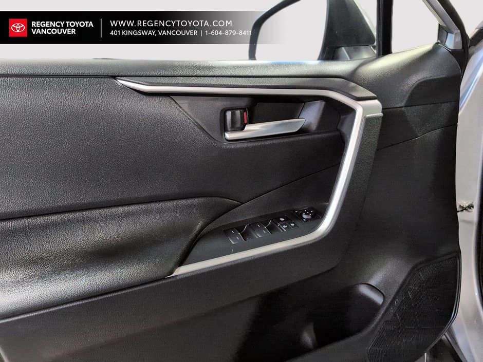 2024 Toyota RAV4 Prime SE AWD PLUG-IN HYBRID SE AWD-10