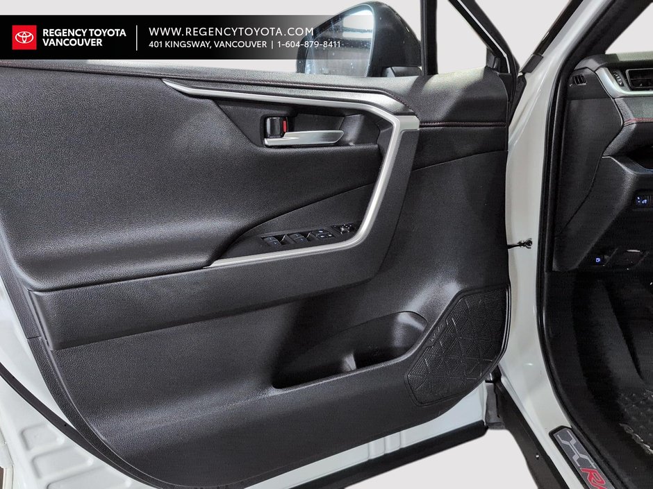 2022 Toyota RAV4 Prime XSE AWD XSE-10