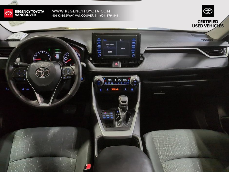 2022 Toyota RAV4 XLE AWD-18