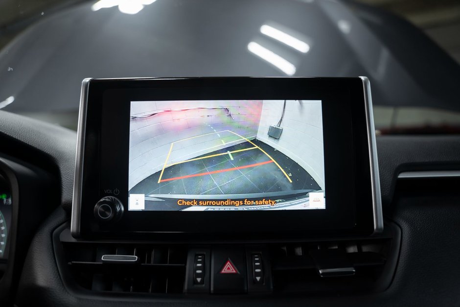 2023 Toyota RAV4 XLE AWD XLE-9