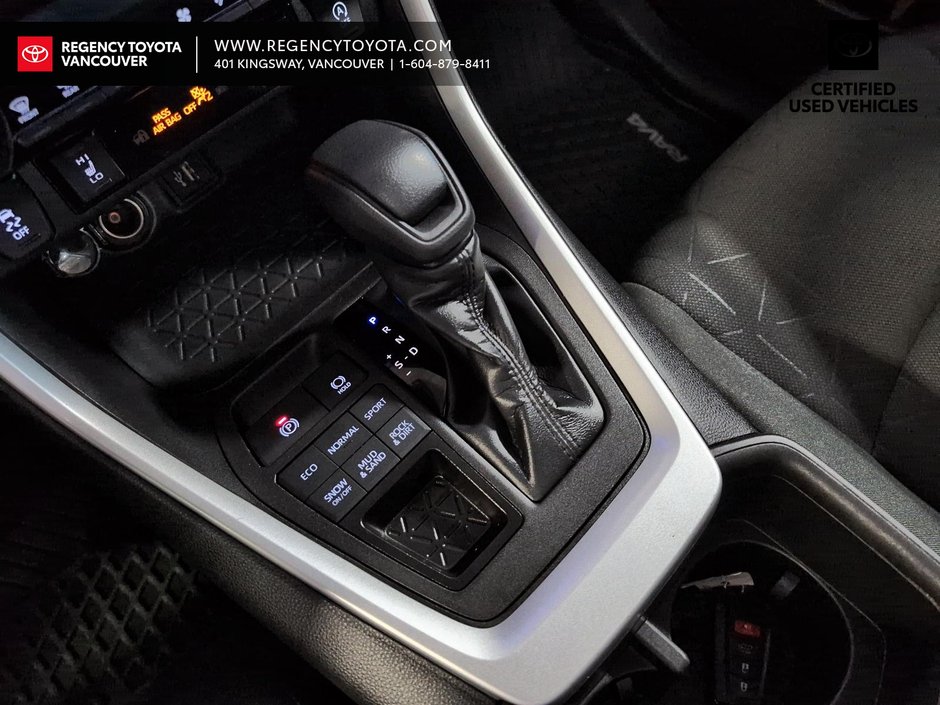 2023 Toyota RAV4 XLE AWD XLE-17