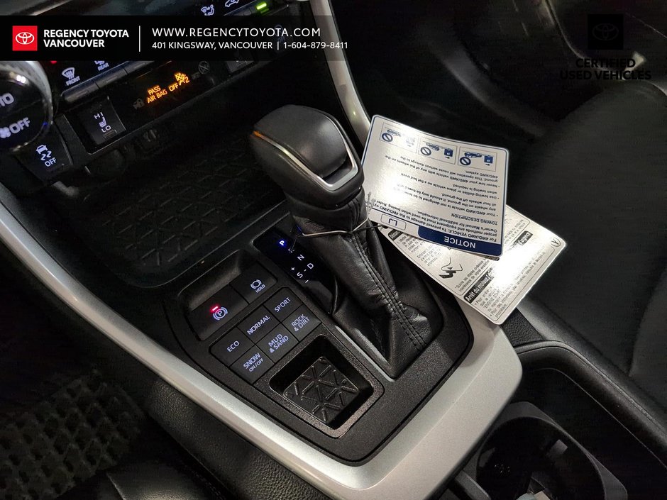 2025 Toyota RAV4 XLE AWD PREMIUM XLE AWD PREMIUM PACKAGE-18