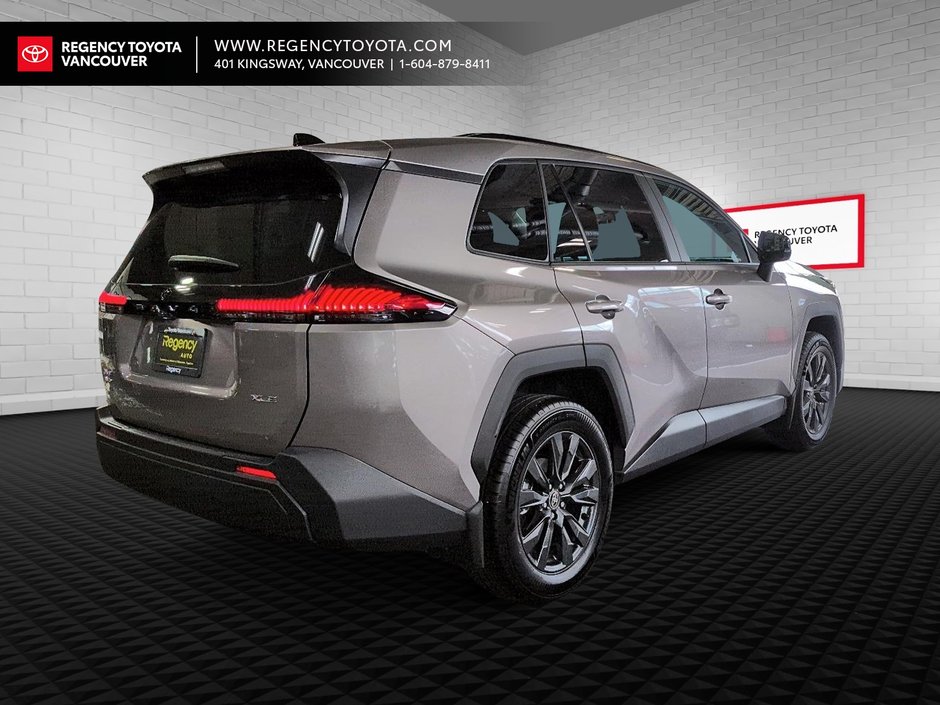 2026 Toyota RAV4 XLE AWD HYBRID XLE AWD STANDARD PACKAGE-9