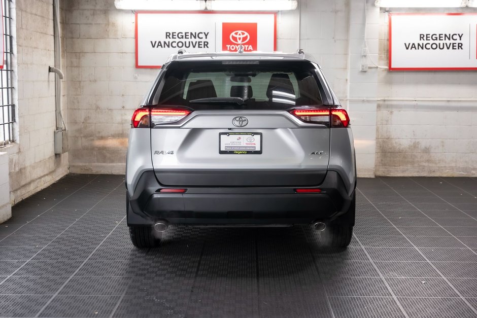 2019 Toyota RAV4 XLE FWD-13