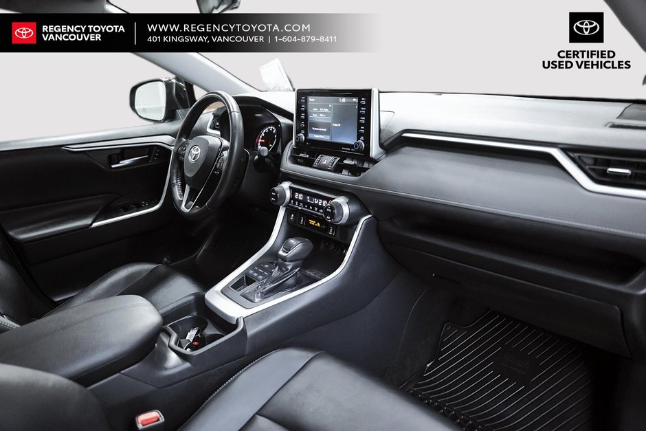 2019 Toyota RAV4 XLE-9