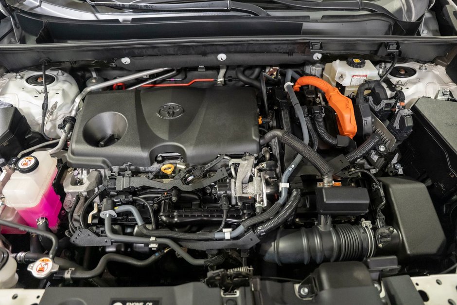 2020 Toyota RAV4 Hybrid Limited-19