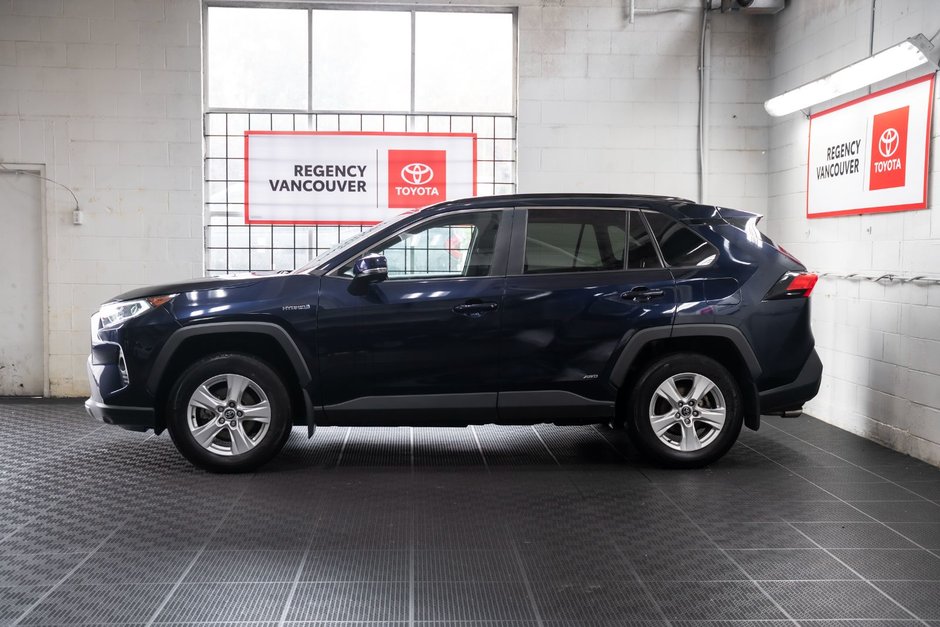 2020 Toyota RAV4 Hybrid XLE-10